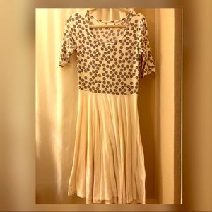 SALE🦄LuLaRoe Nicole Dress